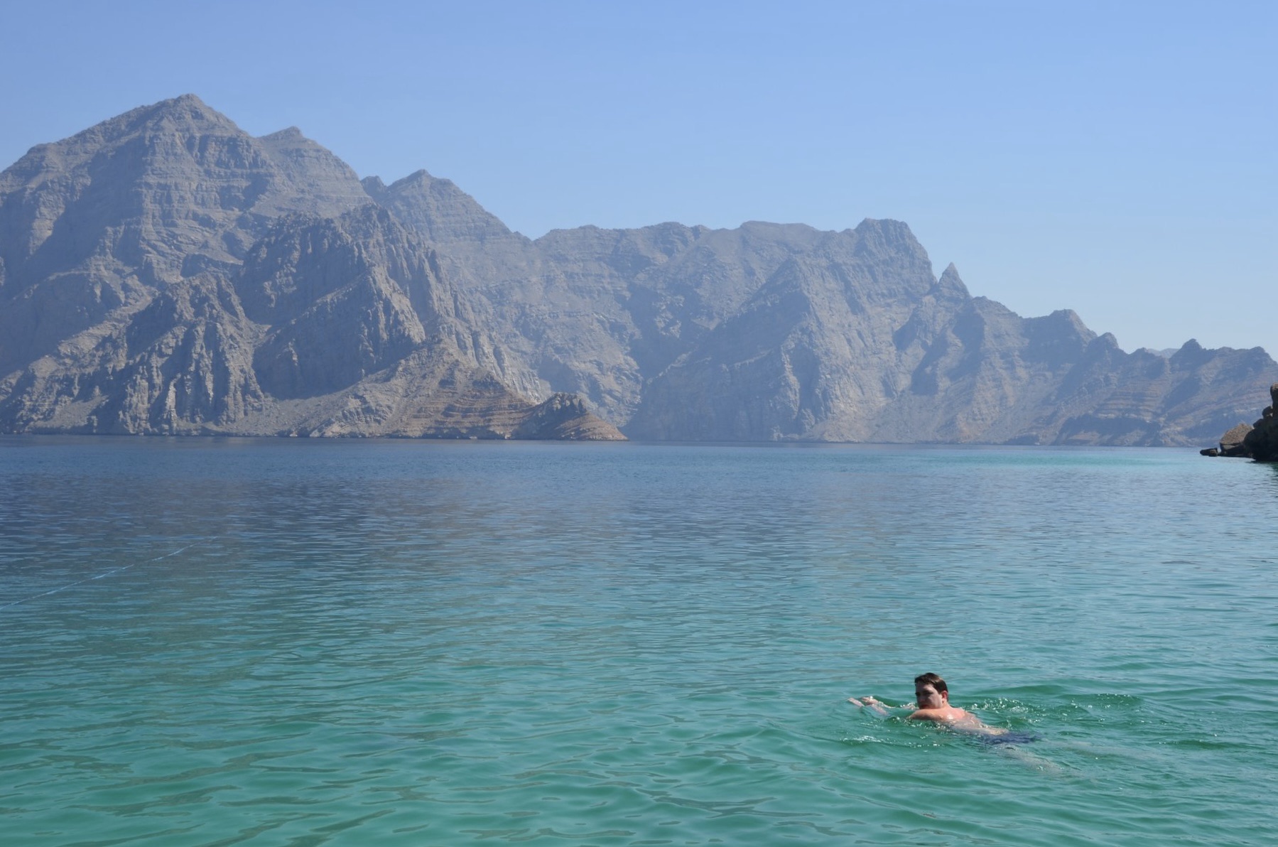 Oman – Musandam Tagesausflug: Entdecke die wilden Fjorde
